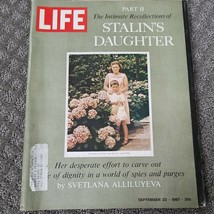 Vintage September 22 1967  LIFE Magazine Stalin&#39;s Daughter Vintage Car Ads - £8.75 GBP