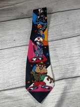 Looney Tunes Mania Tie with Taz Marvin Martian Bugs Bunny Daffy Etc - $12.00