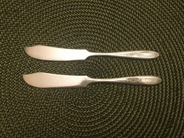 Butter knife 6-1/8&quot; long, silver plated, 2 pcs same pattern on both sides - $7.92