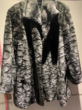 Women’s 1 Madison Black Faux Fur Coat Jacket Size Medium Express Shipping - £35.28 GBP
