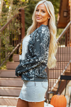 Blue Leopard Pumpkin Ink Plash Printed Halloween Sweatshirt - $273.90 MXN