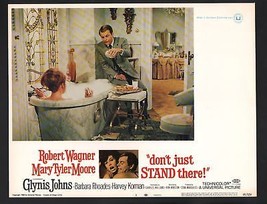Don&#39;t Just Stand There Lobby Card #3-Robert Wagner and Mary Tyler Moore - £23.72 GBP