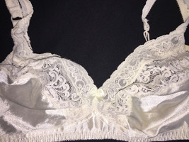 34/35 D Vintage Warners&#39; Lace Charmers Satin Lace Wirefree Women&#39;s Bra - Nwt - £29.15 GBP