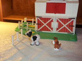 Vintage Fisher Price Little People 1990 Barn Farm + More - £31.85 GBP