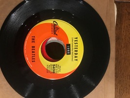 Beatles 45 Yesterday Free shipping (B1) - $9.00