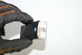 2004-2007 BMW E60 530i 525i GLOVE BOX TORCH FLASH LIGHT J5765 image 3