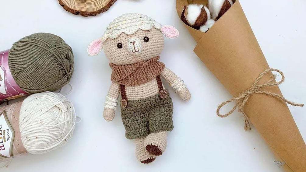 Cute lamb crochet tutorial for DIY craft enthusiasts, perfect baby showe... - $7.99