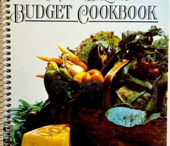1980 Miriam Loo Budget Cookbook Cheap Recipes Vintage PB Spiral Bound - £14.73 GBP