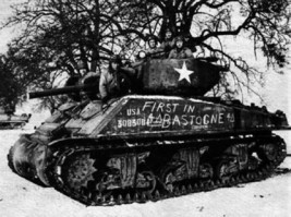 Photograph WW 2 The First Tank to Reach Bastogne Belgium Dec. 26 1944 - £9.49 GBP