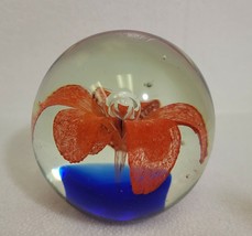 Delicate Orange Flower Cobalt Blue Base 3&quot; Glass Globe Paperweight Center Bubble - £14.97 GBP