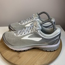 Brooks Ghost 10 Womens Size 9.5 Running Shoes Gray White Athletic Sneakers - £23.32 GBP