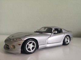 Maisto Dodge Viper GTS/GTS-R Coupe Diecast Model Car-Scale 1/18-Silver-V... - $1,642.00 MXN