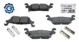 19208132 New GM Rear Brake Pad Set for 2006-2010 Hummer H3 H3TAc Delco 1... - £88.34 GBP
