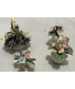 Vintage 4pc Mini Porcelain Capodimonte Flower Floral - $13.33 CAD