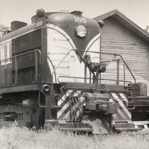 Norfolk Franklin &amp; Danville Railway Railroad NFD #105 RS2 Alco Locomotive Photo - £11.00 GBP