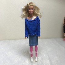 Mattel 2012 Barbie  11 1/2&quot; doll Jointed Knees Painted on Pants Blonde Hair - £7.51 GBP