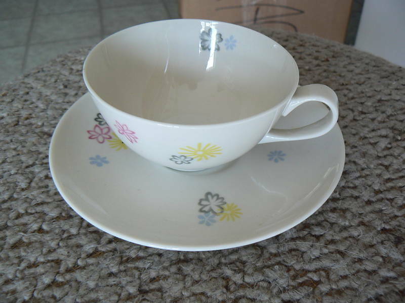 Syracuse cup and saucer (Carousel) 5 available - $4.90