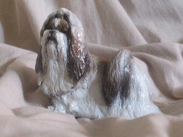 Ron Hevener Shih-Tzu Dog Figurine  - £59.87 GBP
