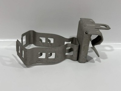 91 PC Erico Caddy 16M24 Clip, Conduit, 3/4-1 1/8-1/4 Flange, Bottom Item image 6