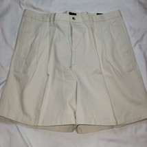 Pleated Front Mens Shorts Size 42 7 Inch Inseam Tan New With Tags - £18.39 GBP
