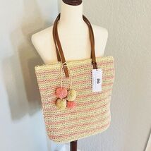 btb Los Angeles Lucy Tote, Straw Woven Pom Pom Vacation Beach Bag, Natur... - $1,843.49 MXN