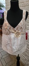 New Sandy Starkman Blouse Sleeveless embelled flowers Beige L Women&#39;s nwt - £17.51 GBP