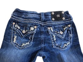 Miss Me Jeans Size 27 Jp55083 Boot Leg REAL Pockets Bling - $25.87