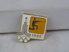 Vintage Summer Olympic Pin - Moscow 1980 Shooting Event - Stamped Pin - $276.11 MXN