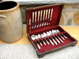 1935 antique 1881 ROGERS SILVERPLATE FLATWARE w/CHEST ~42pc - £116.52 GBP
