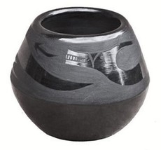Santa Clara Black AVANYU Pottery Jar Blackware Vase Vintage 1920s Lela Gutierrez - £2,298.18 GBP