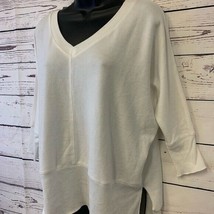 San Joy super soft oversized v-neck tunic sweater Women’s Size M Medium - $21.04