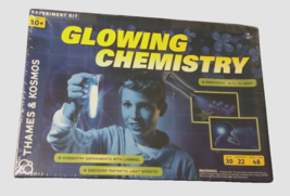 Thames and Kosmos Glowing Chemistry Kit New 2014 Germany No. 644895 Sealed - $11.28