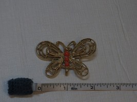 Gerrys butterfly pin gold tone coral colored stones detailed brooch hat scarf - £8.20 GBP