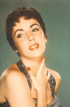 Elizabeth Taylor 1950&#39;s studio portrait with short haircut 4x6 inch photo - $4.75