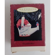 Vintage 1995 Hallmark Keepsake For Grandmother Flowerpot Christmas Ornament - £3.86 GBP