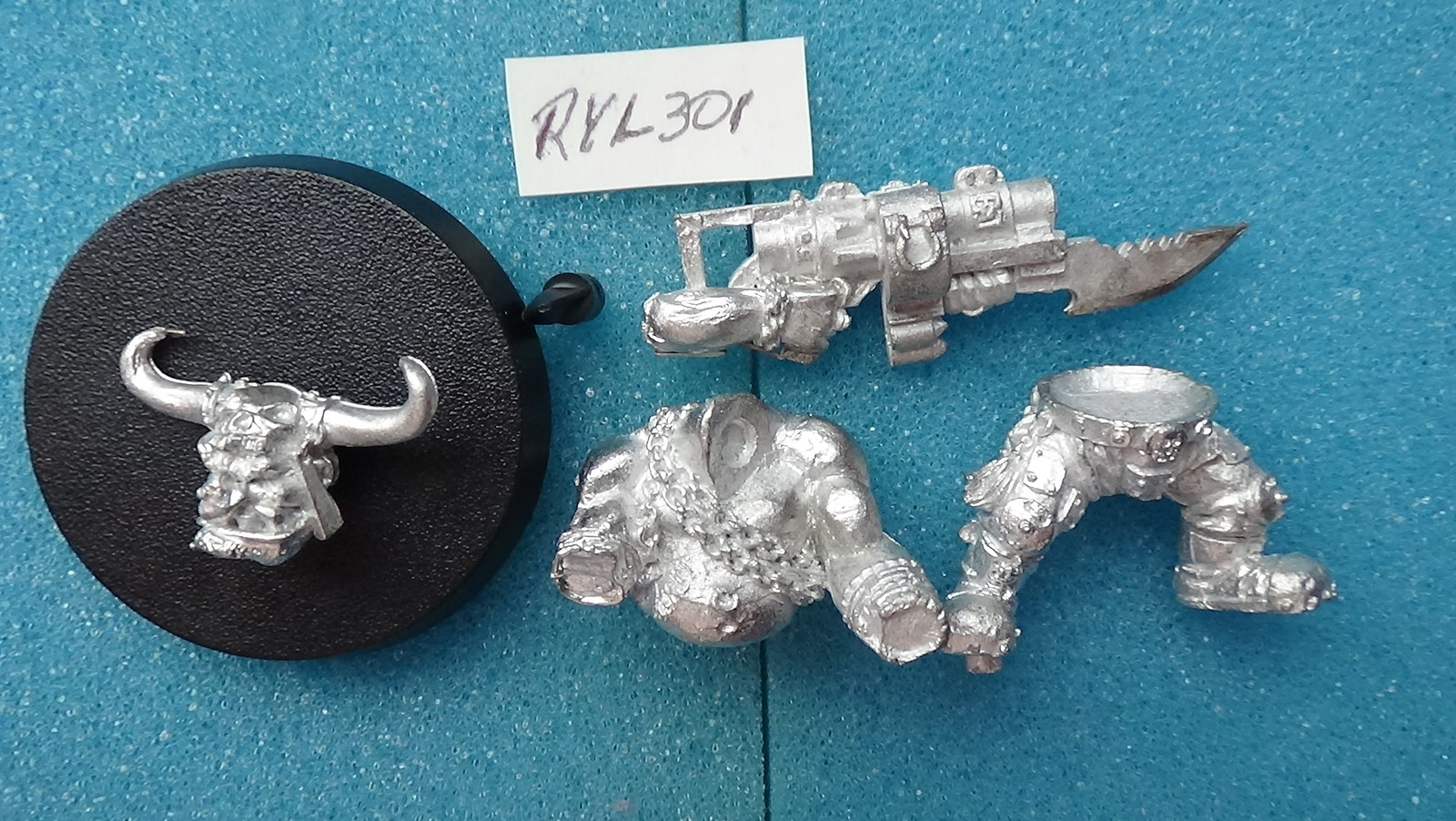 Warhammer Imperial Guard OOP Metal Ogryn with Ripper Gun and Horned Helm... - $27.99