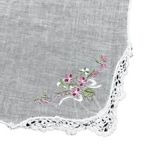 Vintage White Handkerchief Embroidered Basket Small Lace Pink Flower Bouquet - £14.93 GBP