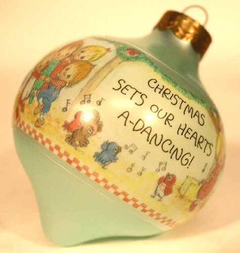Betsy&#39;s country Ornament - $2.96