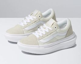 Vans ComfyCush Women’s Old Skool Overt CC Skate Shoes Sneakers Sand!!(Sz 5) - $56.99