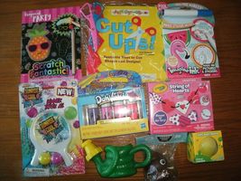 NEW Girls Summer Activity Lot 9 item bundle w/ crafts, books, paint, drawing - £15.80 GBP