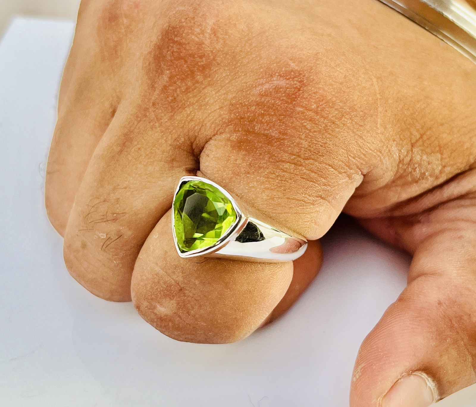 Solid 925 Sterling Silver Green Peridot Zircon Trillion Cut Gemstone Men's Ring Item image 6
