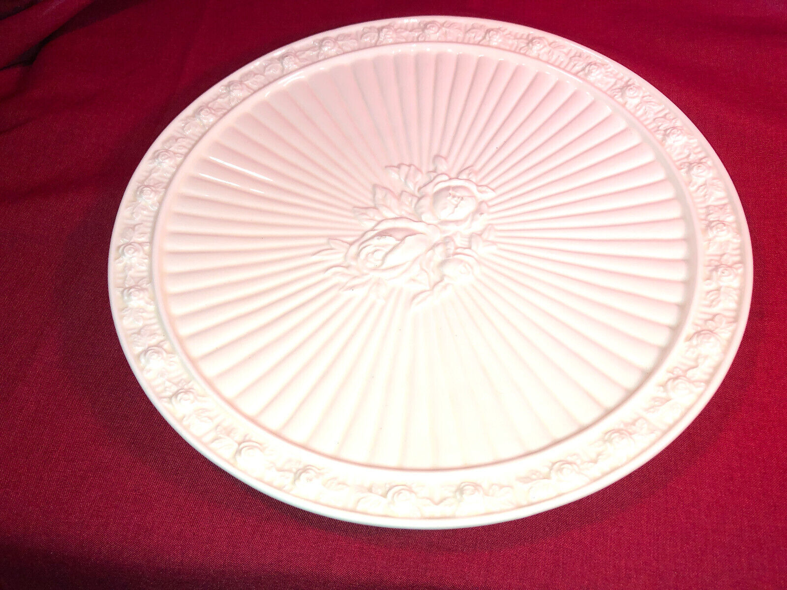 Primary image for Royal Albert White Old Country Roses 12 Inch Cake Plate Mint