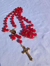 Crimson Radiance 8mm Glass Rosary – Gold Tone – Devotional Prayer Beads A7 - $29.69