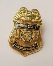 Souvenir Lapel Hat Pin Badge United States Federal Air Marshal Goldtone Pin - $19.60