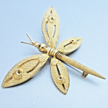 Vintage Gold Tone DRAGONFLY Trembler Brooch Unisex Pin, Moving Wings - $14.80