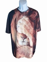 Lion Short Sleeve Pull Over T-Shirt Multi-Colored XL - $14.50