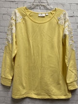 Quacker Factory Womens Stretch Pullover Top Tunic Lace Long Sleeve Yellow S - $12.12