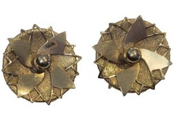 Floral Pin Wheel Motif Cluster Clip on Earrings Yellow Gold Tone 1950&#39;s - $14.46
