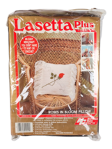 Lasetta Plus Roses In Bloom Pillow Kit #L52 Nation Yarn Crafts Vtg 1985 Sealed - £11.88 GBP