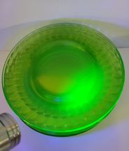 10 Green Uranium 8.25" Plates Thumb Print Pattern image 2